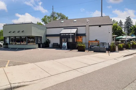 5536 Holiday Road Minnetonka MN 55345