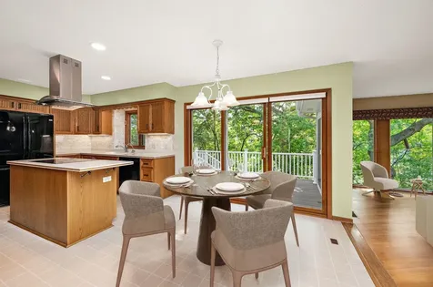 12050 48th Avenue N Plymouth MN 55442