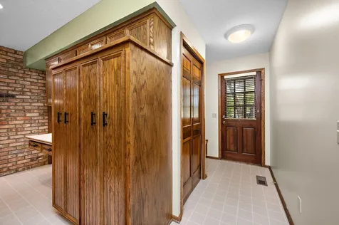 12050 48th Avenue N Plymouth MN 55442