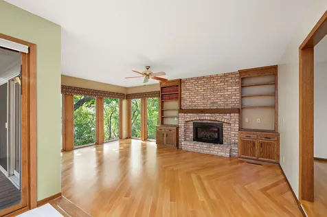 12050 48th Avenue N Plymouth MN 55442