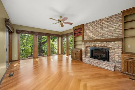 12050 48th Avenue N Plymouth MN 55442