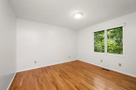 12050 48th Avenue N Plymouth MN 55442