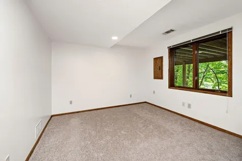 12050 48th Avenue N Plymouth MN 55442