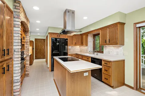 12050 48th Avenue N Plymouth MN 55442