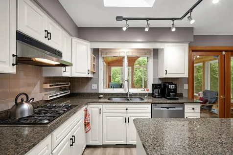6620 Limerick Lane Edina MN 55439