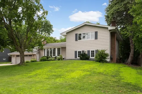 6620 Limerick Lane Edina MN 55439