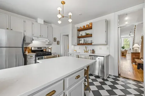 12 Grove Street Minneapolis MN 55401