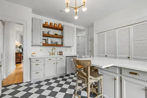 12 Grove Street Minneapolis MN 55401