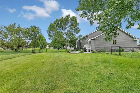1542 Mulberry Road Saint Cloud MN 56303