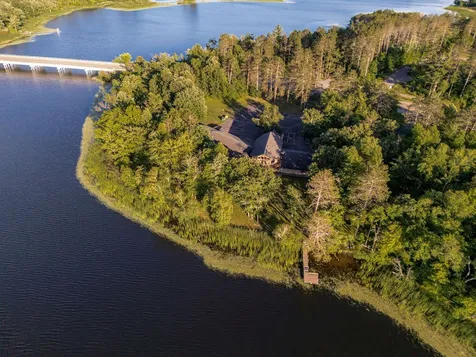 29 County Road 63 Grand Rapids MN 55744