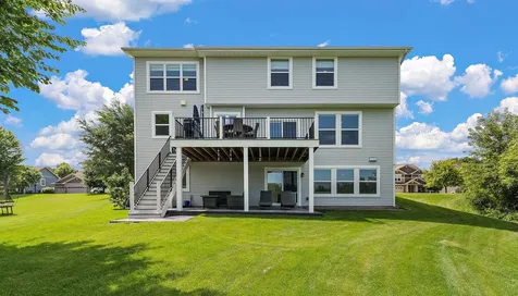 7616 103rd Avenue N Brooklyn Park MN 55445