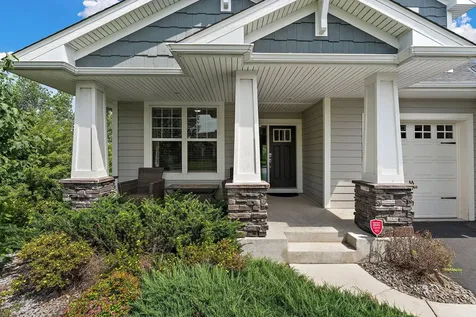 7616 103rd Avenue N Brooklyn Park MN 55445