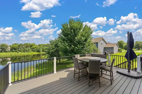 7616 103rd Avenue N Brooklyn Park MN 55445