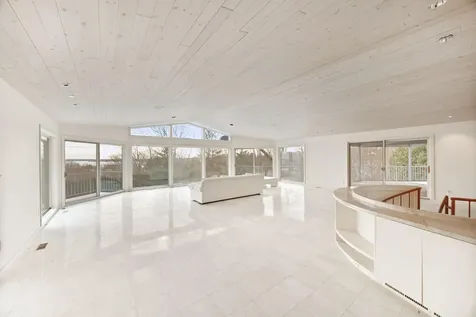 1065 Edgewood Hills Road Orono MN 55391