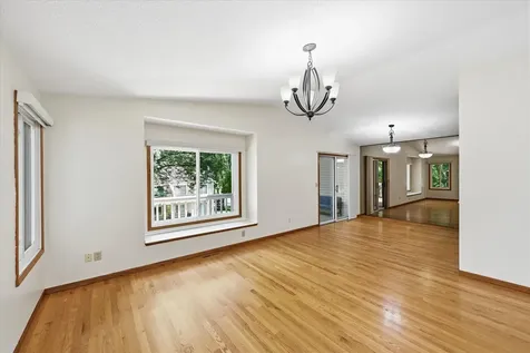 5553 Bimini Drive Minnetonka MN 55343