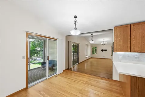 5553 Bimini Drive Minnetonka MN 55343