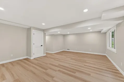 2222 Telemark Lane NW Rochester MN 55901