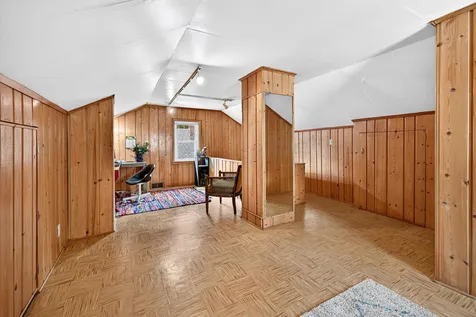1363 Hewitt Avenue Saint Paul MN 55104