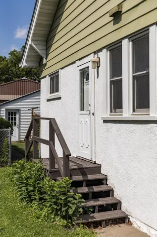 1363 Hewitt Avenue Saint Paul MN 55104