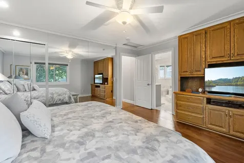 5213 Overlook Drive Bloomington MN 55437