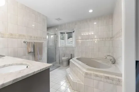 5213 Overlook Drive Bloomington MN 55437