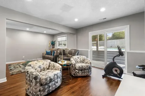 5213 Overlook Drive Bloomington MN 55437