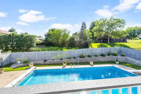 5213 Overlook Drive Bloomington MN 55437