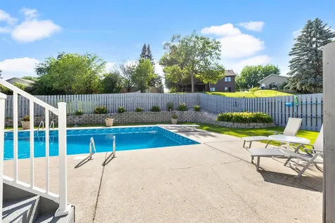 5213 Overlook Drive Bloomington MN 55437