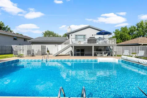 5213 Overlook Drive Bloomington MN 55437