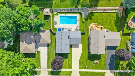 5213 Overlook Drive Bloomington MN 55437