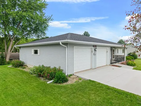 703 N Hokah Street Caledonia MN 55921