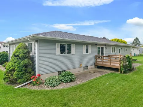 703 N Hokah Street Caledonia MN 55921