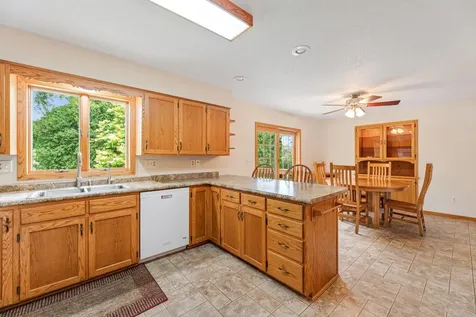 703 N Hokah Street Caledonia MN 55921