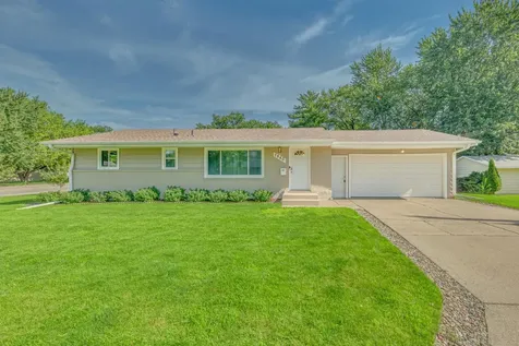 7840 Winsdale Street N Golden Valley MN 55427