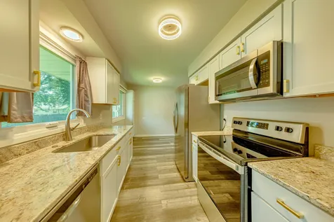 7840 Winsdale Street N Golden Valley MN 55427