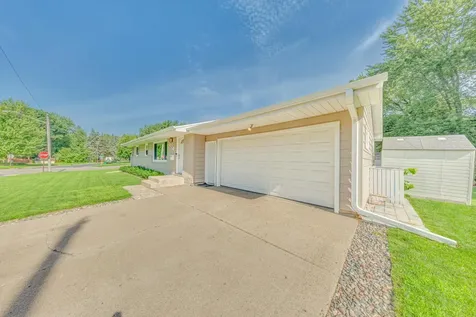 7840 Winsdale Street N Golden Valley MN 55427