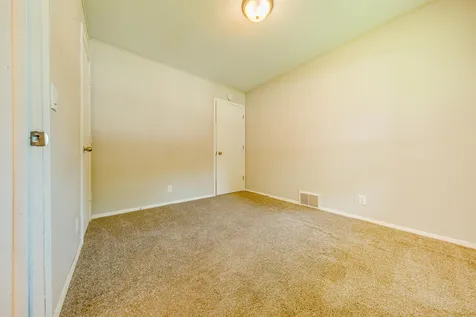 7840 Winsdale Street N Golden Valley MN 55427