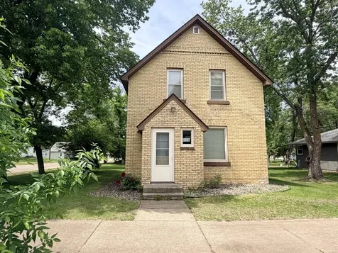 251 Hall Avenue SW Richmond MN 56368