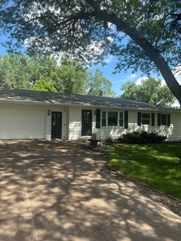 340 Ranchview Lane N Plymouth MN 55447