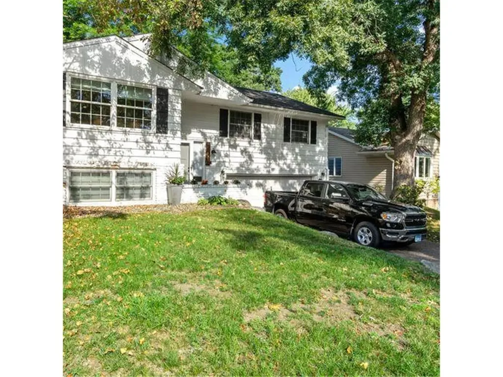 4520 Vandervork Avenue Edina MN 55436