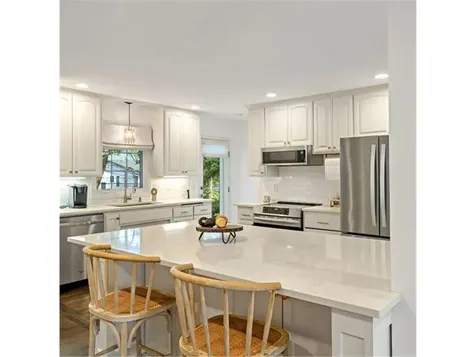 4520 Vandervork Avenue Edina MN 55436