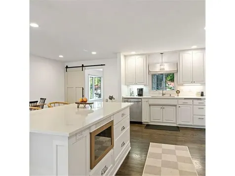 4520 Vandervork Avenue Edina MN 55436