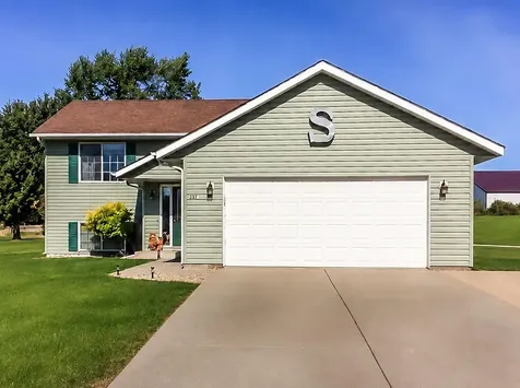 1041 Stonebrook Drive Albany MN 56307