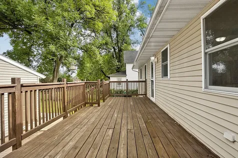 105 Barracuda Avenue SE Avon MN 56310