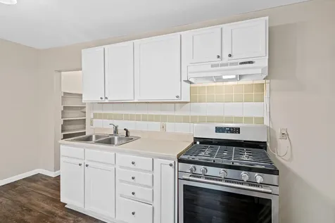 2121 13th Avenue S Minneapolis MN 55404
