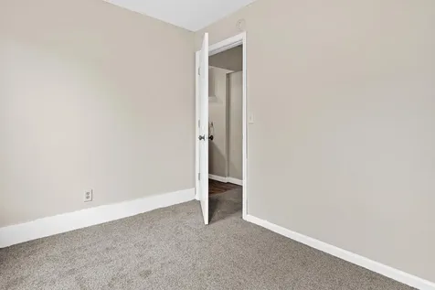 2121 13th Avenue S Minneapolis MN 55404
