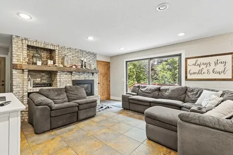 709 Sunrise Boulevard Redwood Falls MN 56283