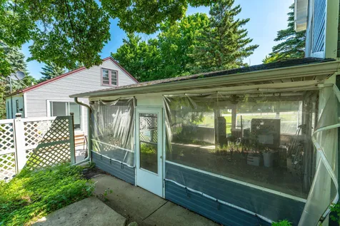 102 W Summit Street Battle Lake MN 56515