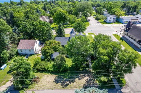 102 W Summit Street Battle Lake MN 56515