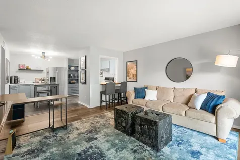 4120 Parklawn Avenue Edina MN 55435